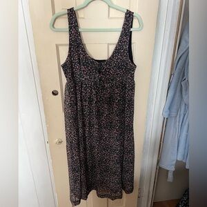 UO Archive Vintage Floral Midi Dress